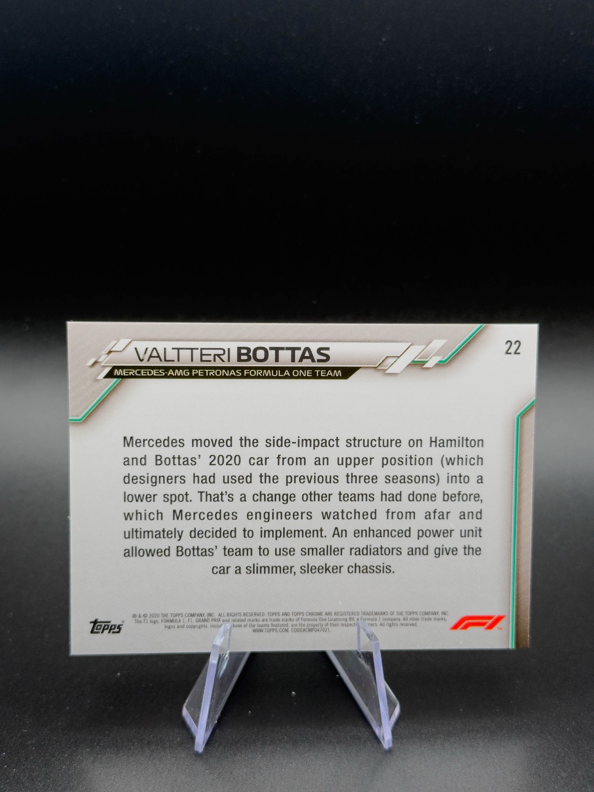 2020 Topps Chrome Sapphire F1 Valtteri Bottas #22 Base Sapphire (car image) back